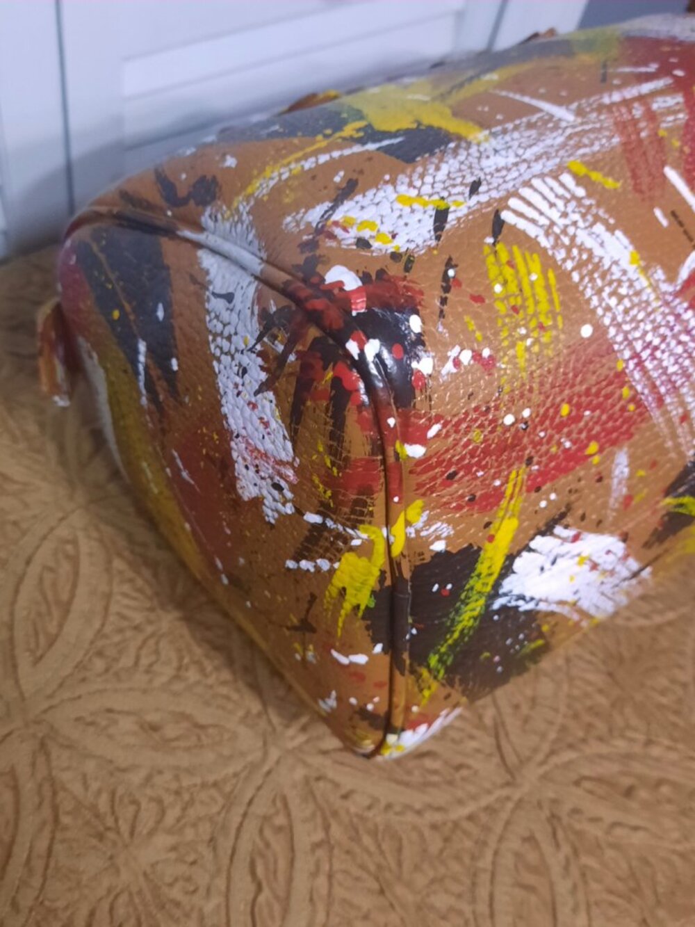 Dooney & Bourke Dipinta Inspired Hand Painted Vintage Speedy Style Barrel Bag - Picture 11 of 16